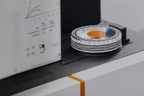 ELEMENTRAC CN-r – Next-Generation Carbon, Nitrogen & Protein Analyzer